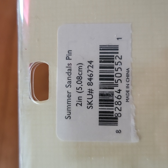 Lenox summer sandals pin - Picture 3 of 3